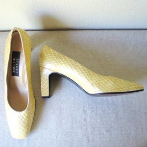 Stuart Weitzman Yellow Reptile Embossed Leather Heels 7.5 B